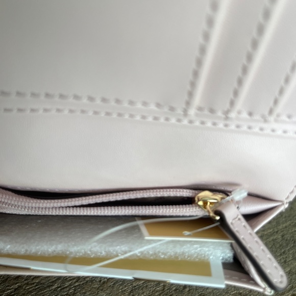NWT Michael Kors MD Slim Wallet - Picture 9 of 9